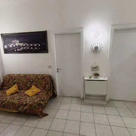 House 27 * Fiumicino